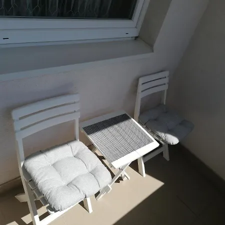 Stan Na Dan Nevena شقة