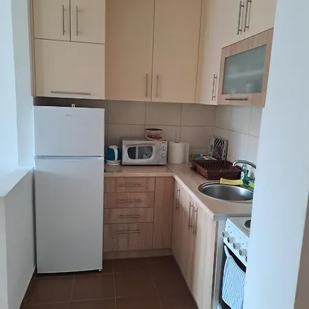 Stan Na Dan Nevena شقة Lukavica